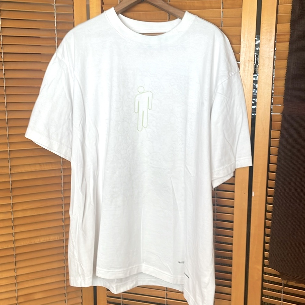 UT Billie Eilish white concert as tee